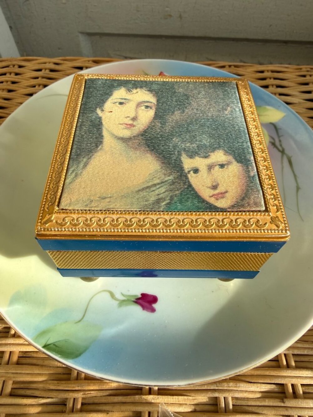 Vintage 60's Music/Jewelry Box Miss Linley & Her Brother Blue/Gold Works